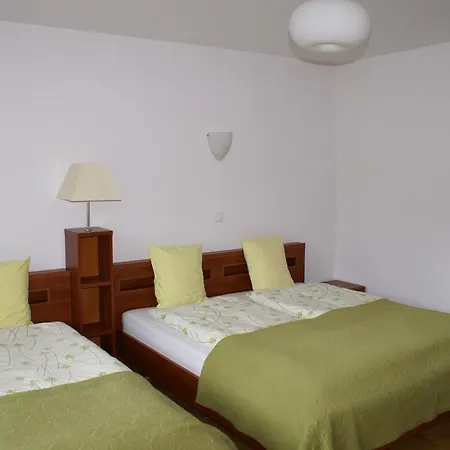 Séjour chez l'habitant Moja Gawra *