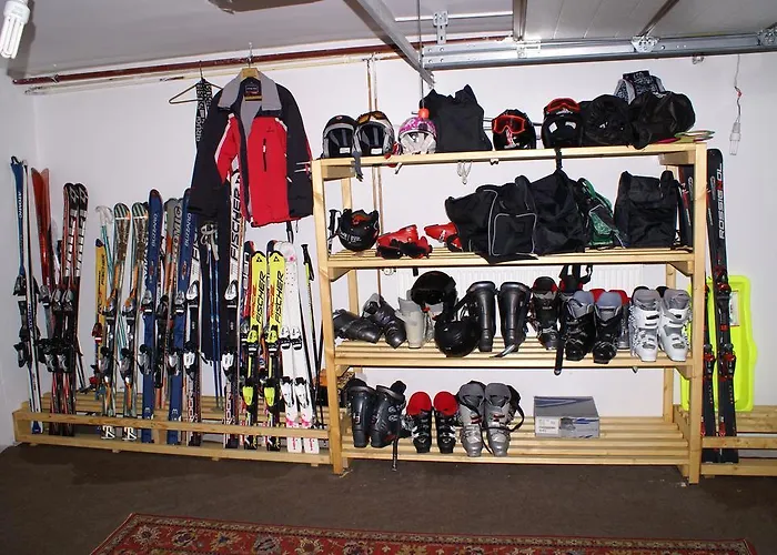 Проживание в семье Moja Gawra